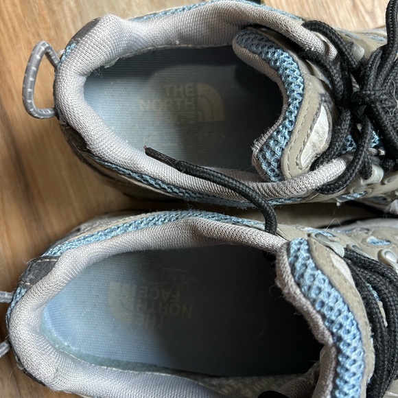 The North Face Tan and Blue Trail Shoes - Picture 3 of 9